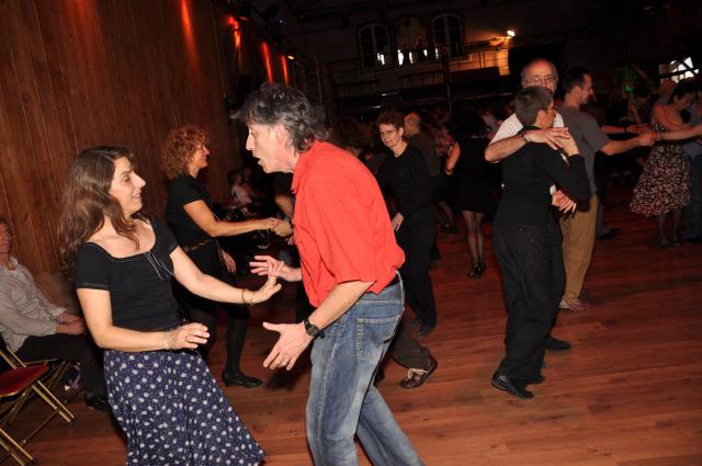 min 2010 03 28 station danse 079
